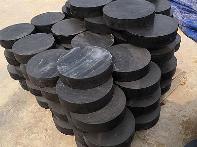 和顺县板式橡胶支座由若干层橡胶片与薄钢板经加压硫化